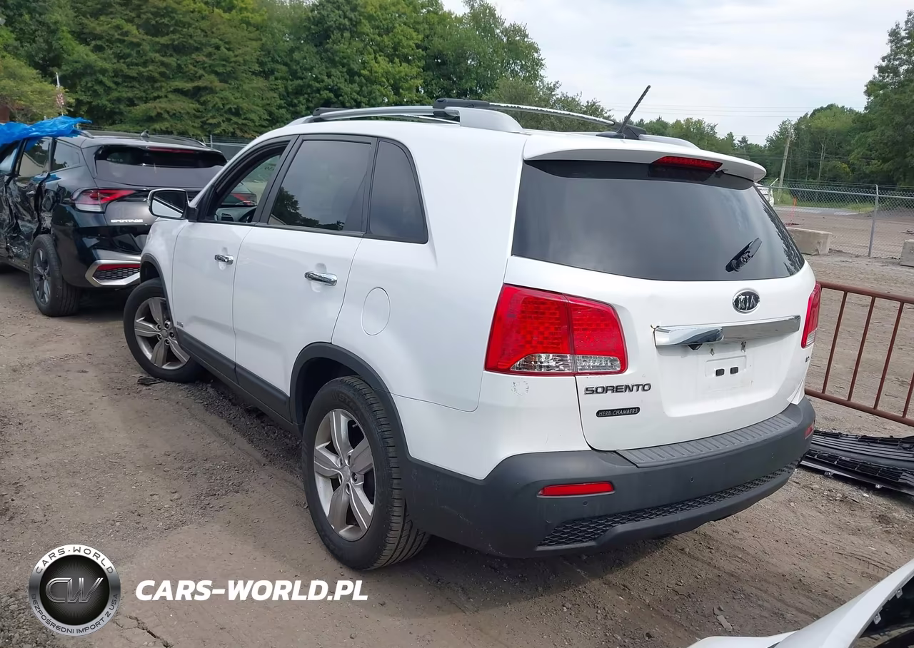2013 Kia Sorento Ex VIN:5XYKUDA6XDG324113 - 3
