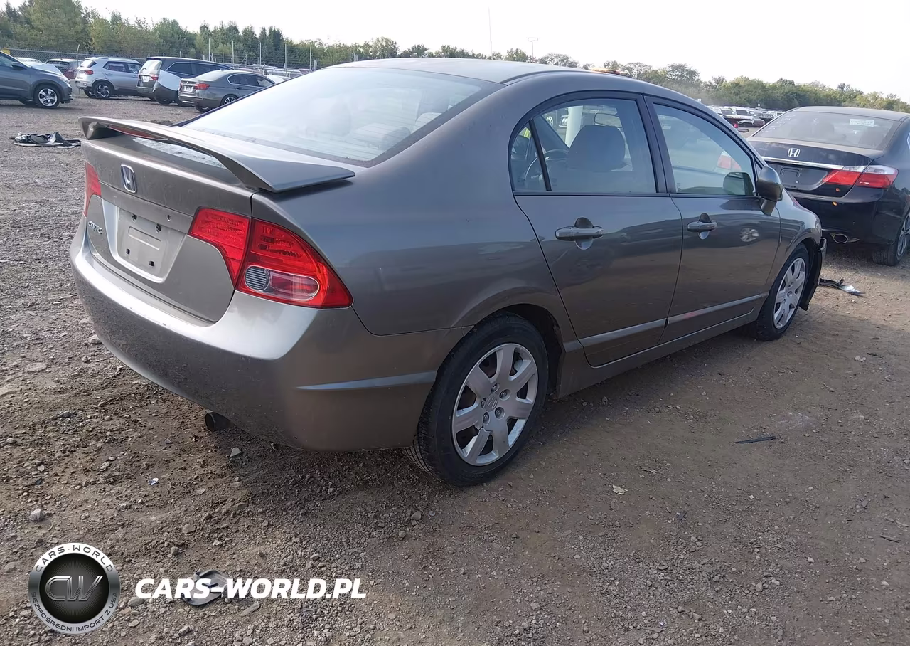 2008 Honda Civic Lx VIN:2HGFA16568H353156 - 4