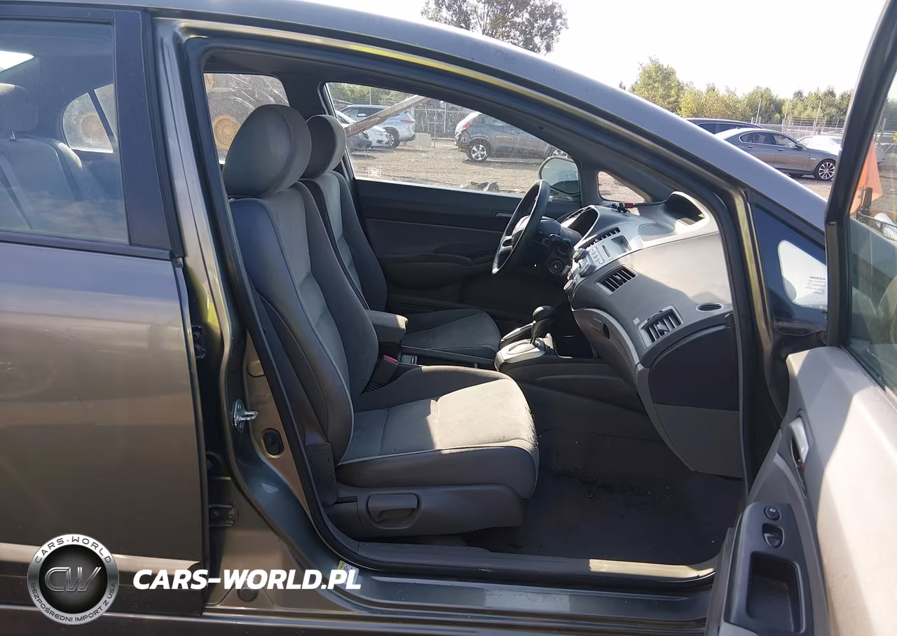 2008 Honda Civic Lx VIN:2HGFA16568H353156 - 5