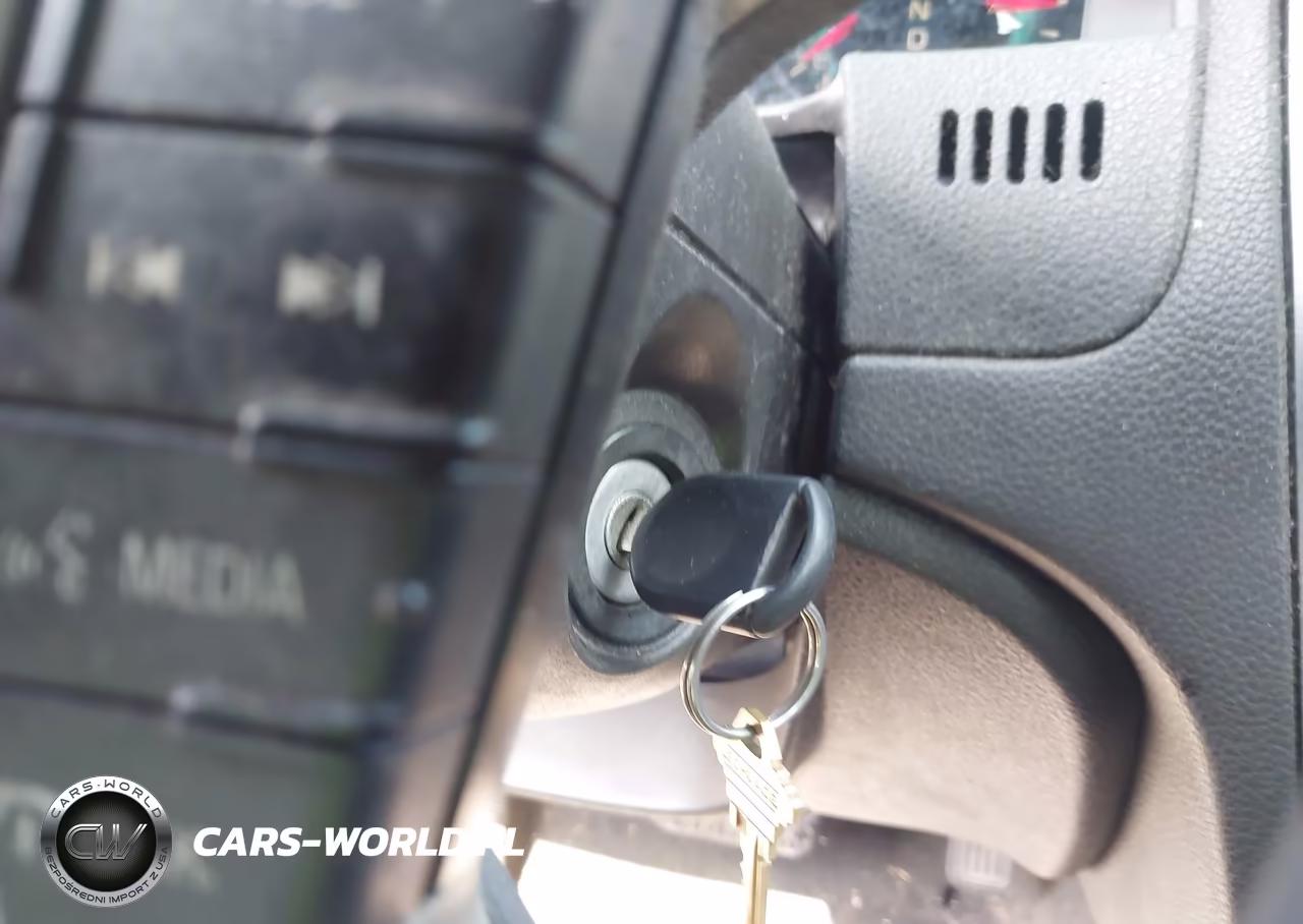2010 Ford Fusion Se VIN:3FAHP0HA4AR197399 - 11