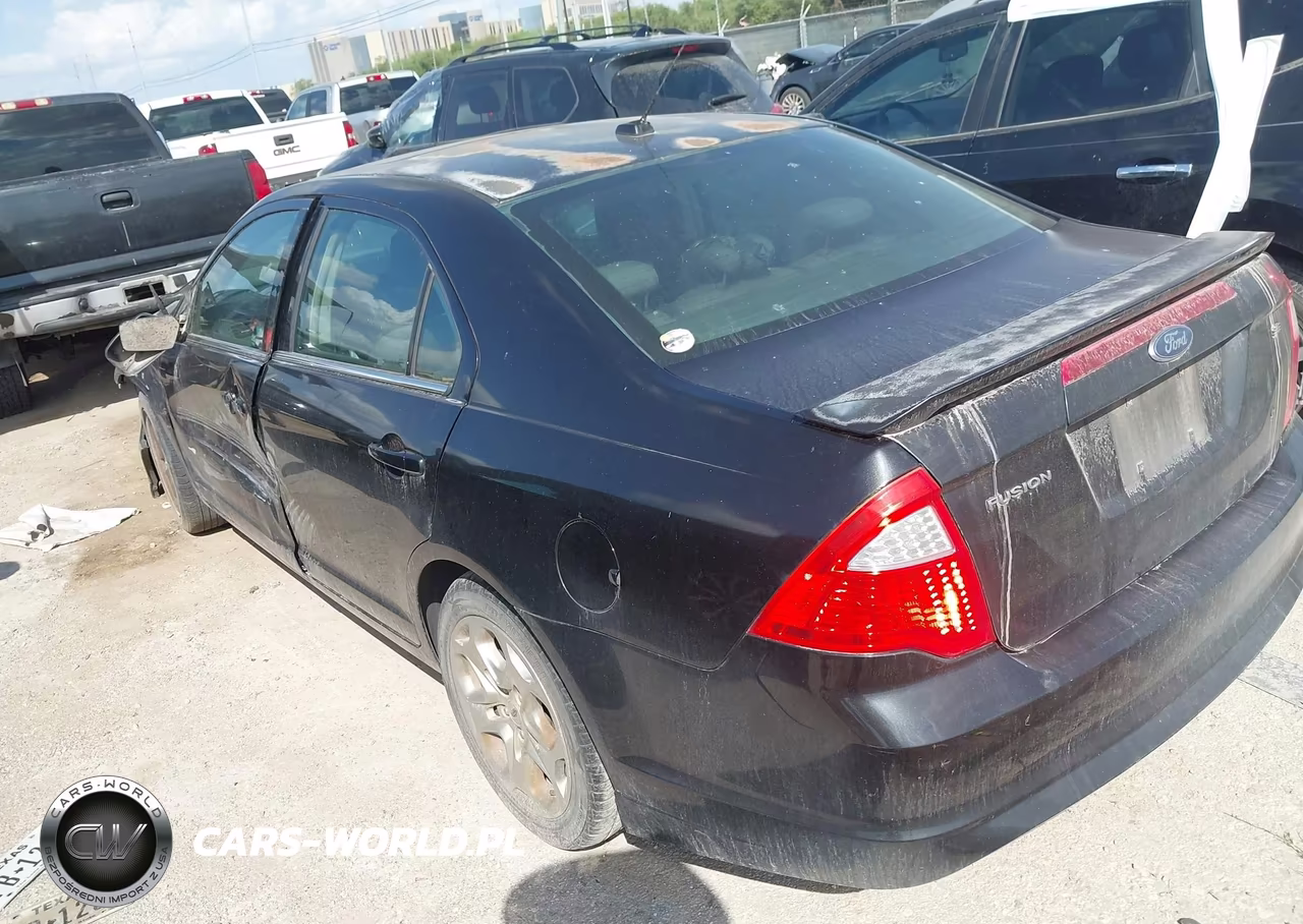 2010 Ford Fusion Se VIN:3FAHP0HA4AR197399 - 3