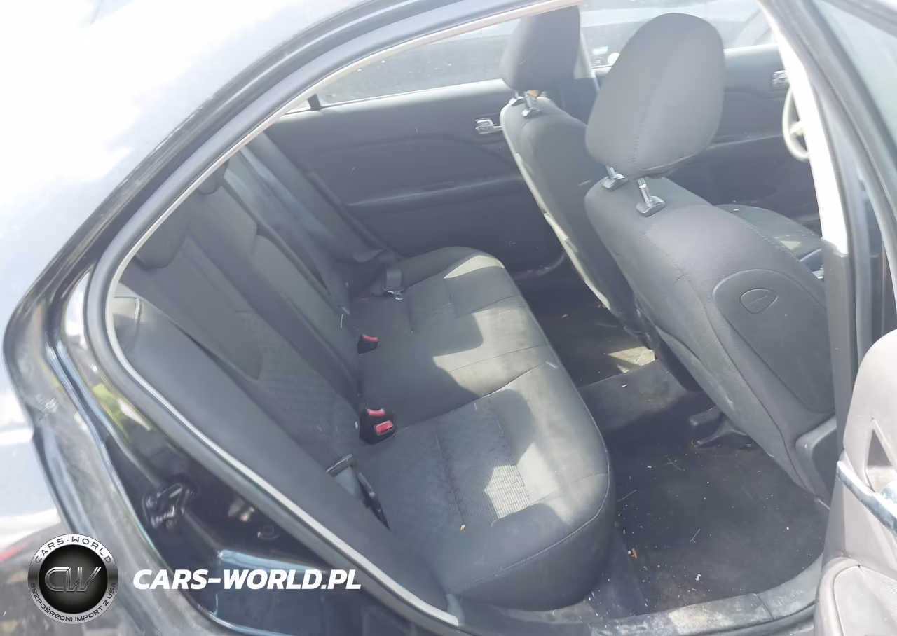 2010 Ford Fusion Se VIN:3FAHP0HA4AR197399 - 8