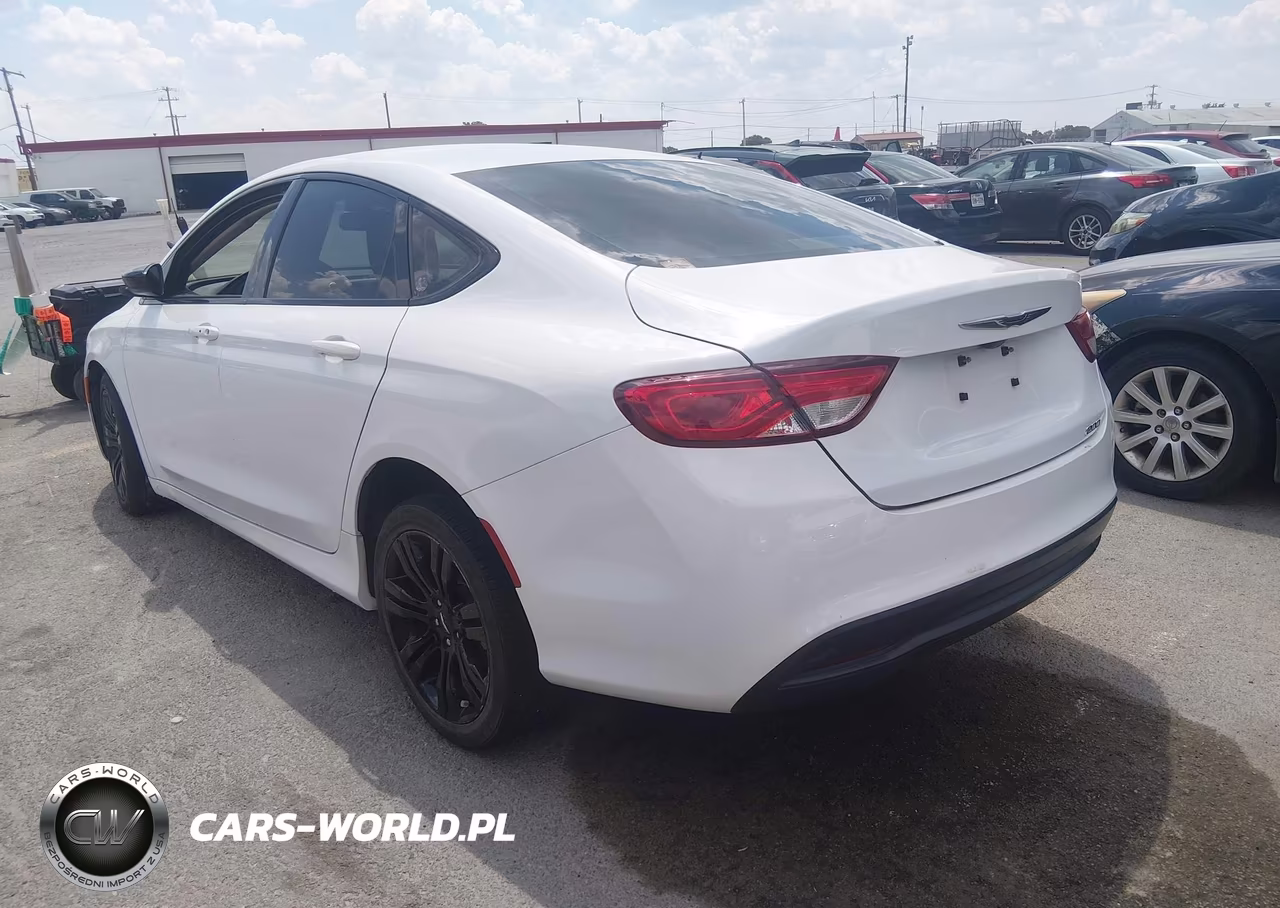2017 Chrysler 200 Touring VIN:1C3CCCFB6HN507146 - 3