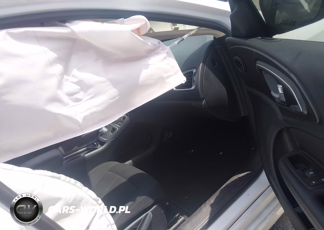 2017 Chrysler 200 Touring VIN:1C3CCCFB6HN507146 - 5