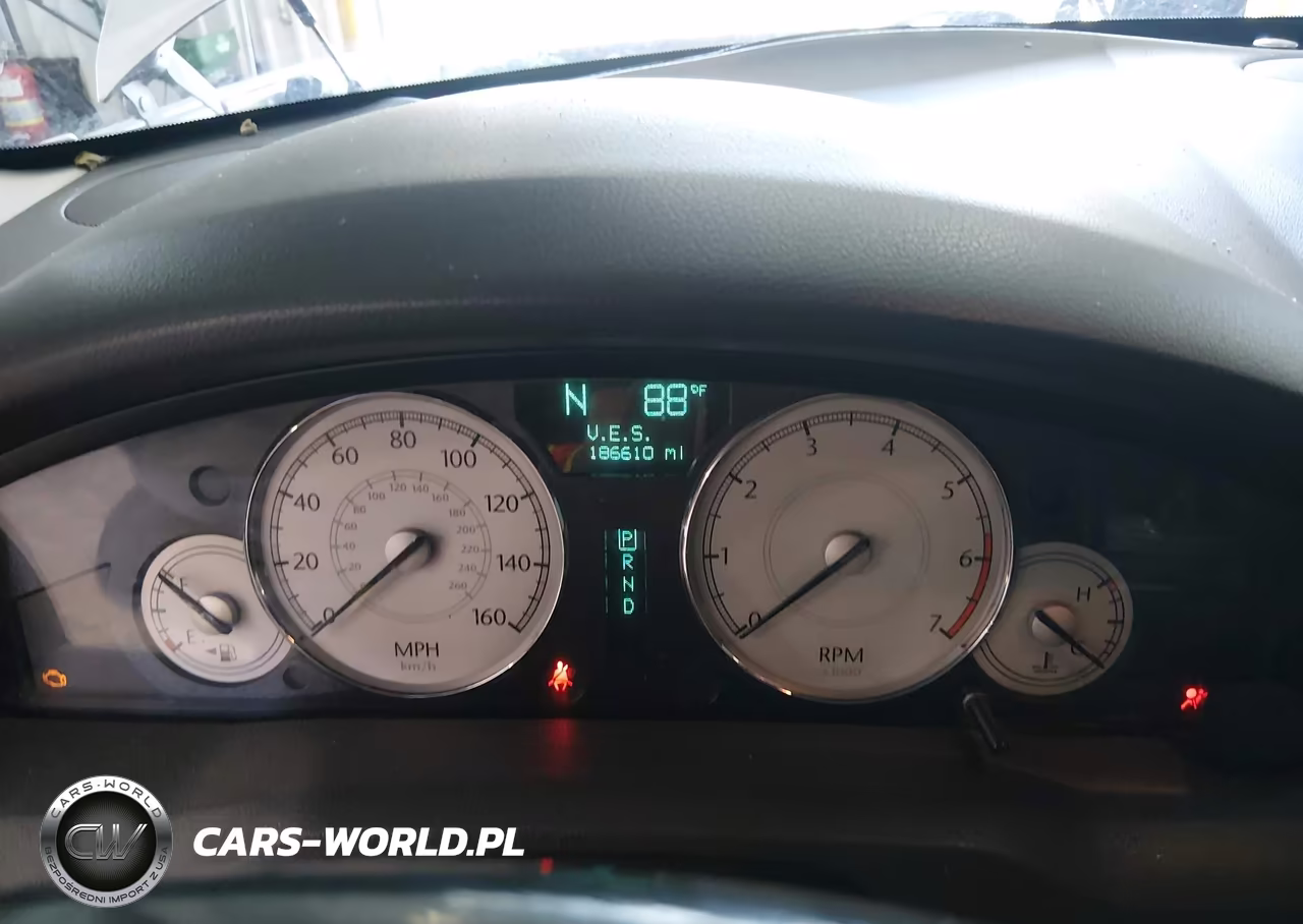 2006 Chrysler 300C VIN:2C3KA63H96H530731 - 7