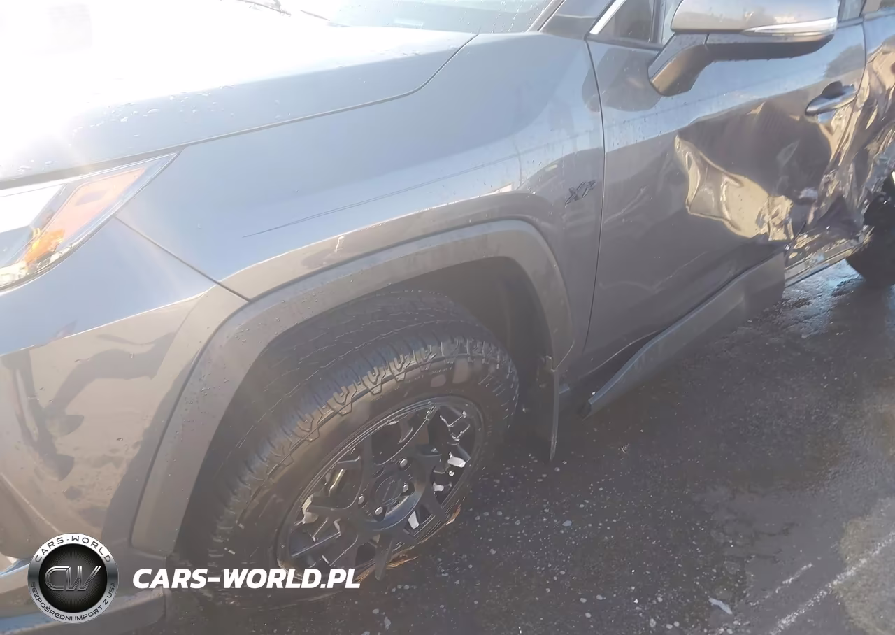 2024 Toyota Rav4 Xle VIN:2T3W1RFV1RW346131 - 18