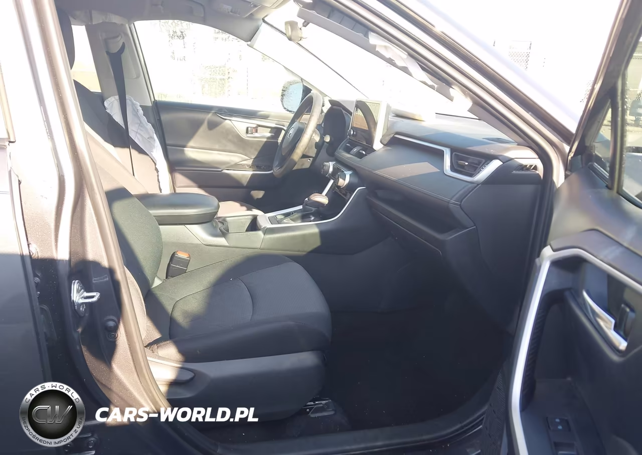 2024 Toyota Rav4 Xle VIN:2T3W1RFV1RW346131 - 5