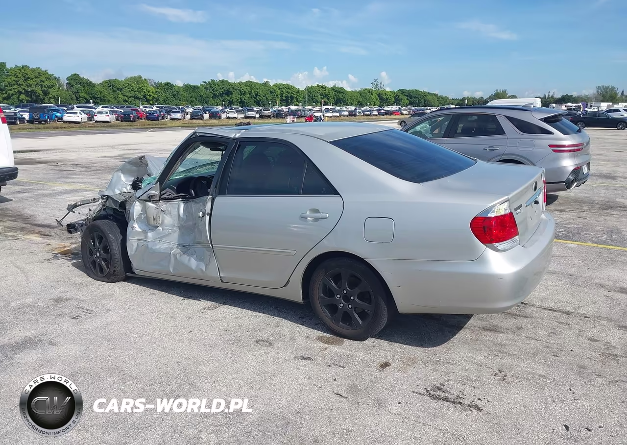 2006 Toyota Camry Xle VIN:4T1BE30K66U694624 - 3