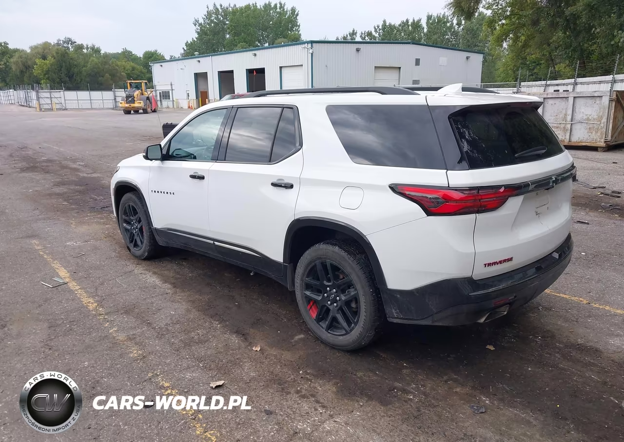 2023 Chevrolet Traverse Fwd Premier VIN:1GNERKKW4PJ113230 - 3