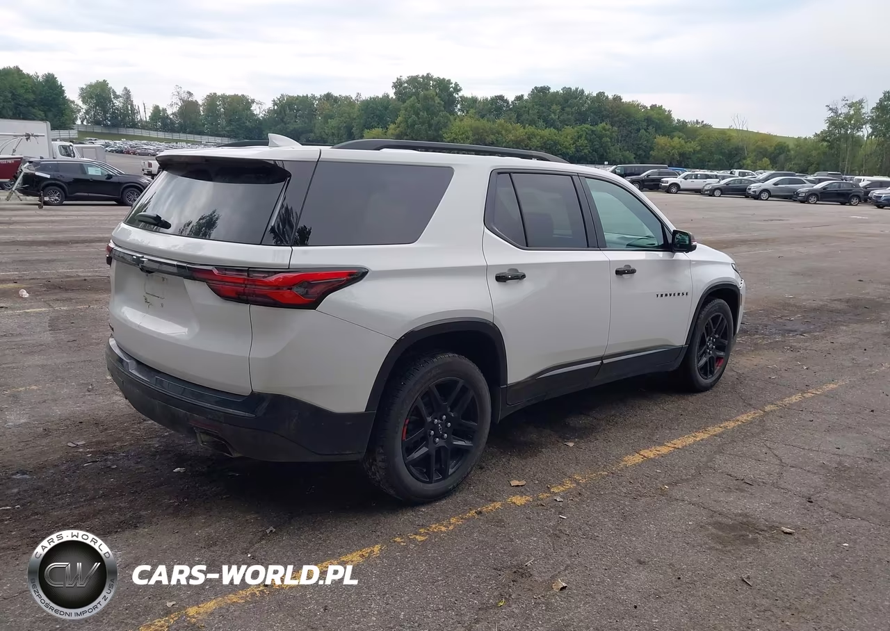 2023 Chevrolet Traverse Fwd Premier VIN:1GNERKKW4PJ113230 - 4