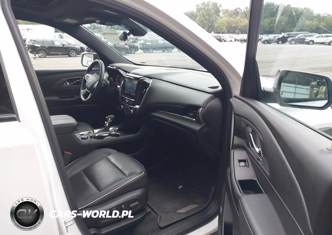 2023 Chevrolet Traverse Fwd Premier VIN:1GNERKKW4PJ113230 - 5