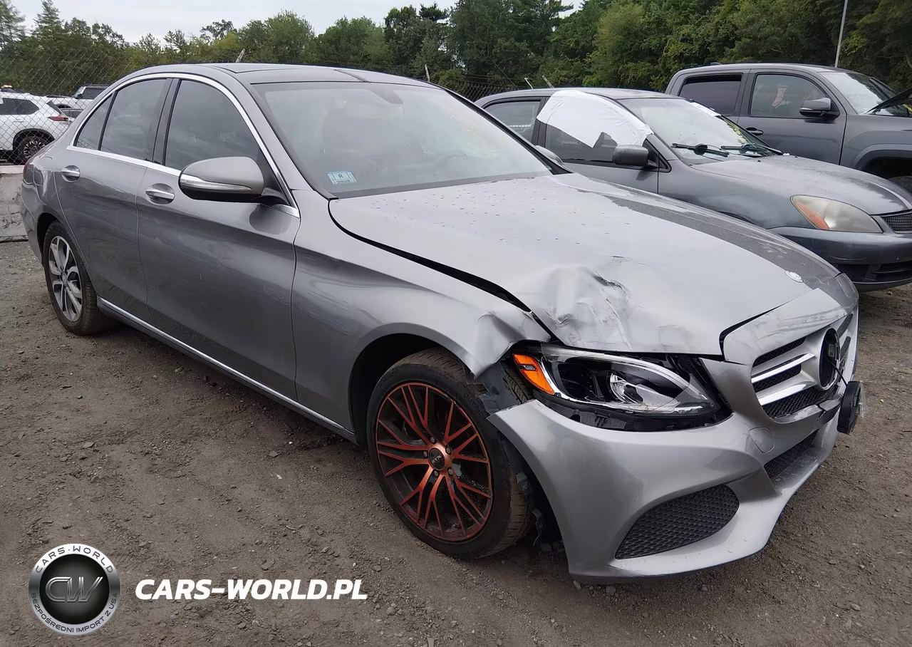 2015 Mercedes-Benz C 300 4Matic