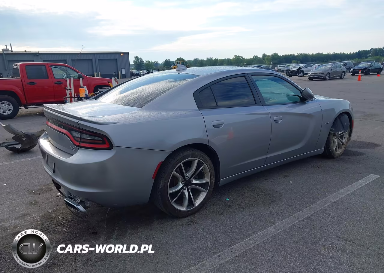 2015 Dodge Charger R-T VIN:2C3CDXCT4FH907455 - 4