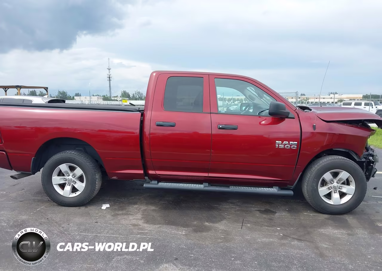 2018 Ram 1500 Express 4X2 6'4 Box VIN:1C6RR6FG7JS292943 - 14