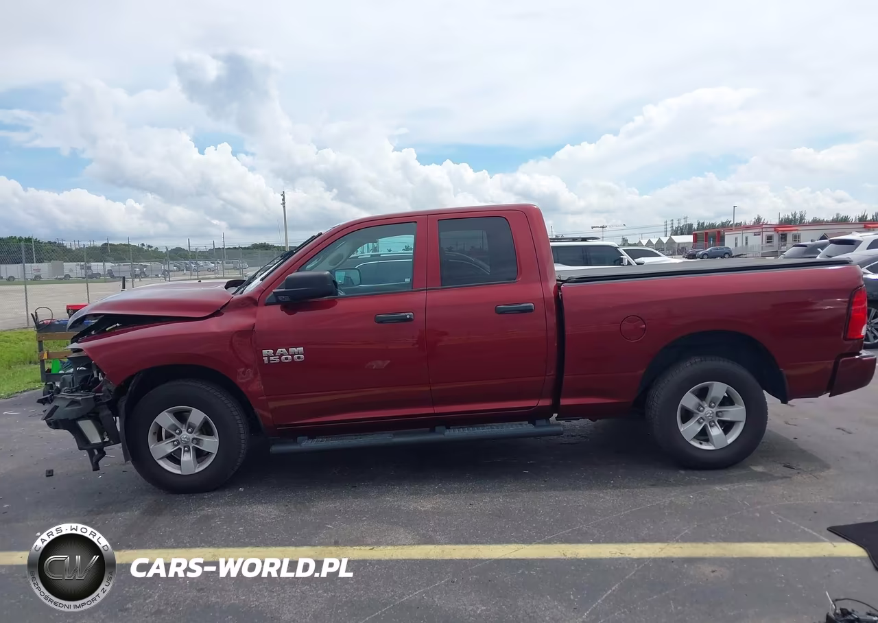 2018 Ram 1500 Express 4X2 6'4 Box VIN:1C6RR6FG7JS292943 - 15
