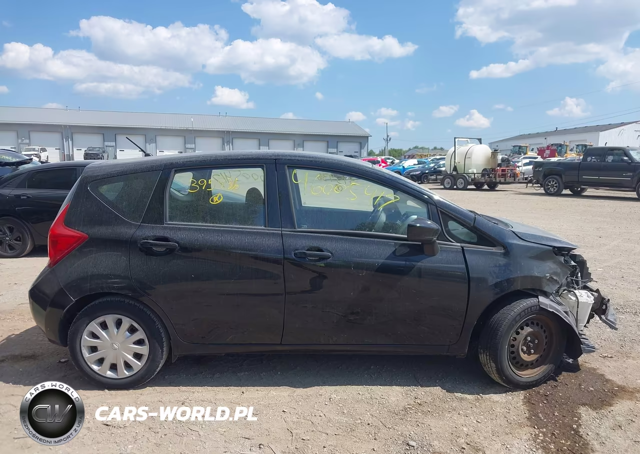 2015 Nissan Versa Note S (Sr)-S Plus-Sl-Sr-Sv VIN:3N1CE2CPXFL395936 - 13
