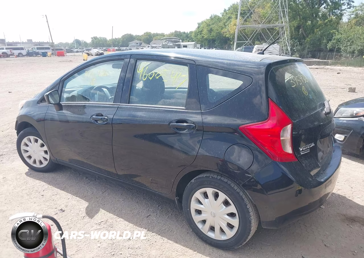 2015 Nissan Versa Note S (Sr)-S Plus-Sl-Sr-Sv VIN:3N1CE2CPXFL395936 - 3