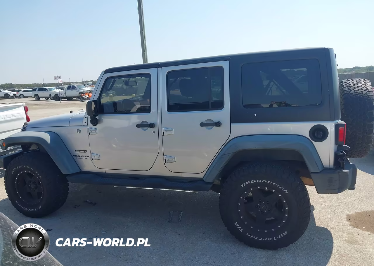 2011 Jeep Wrangler Unlimited Sport VIN:1J4BA3H14BL514594 - 14