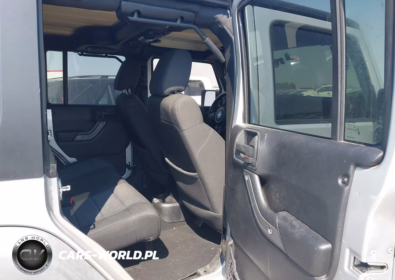 2011 Jeep Wrangler Unlimited Sport VIN:1J4BA3H14BL514594 - 8