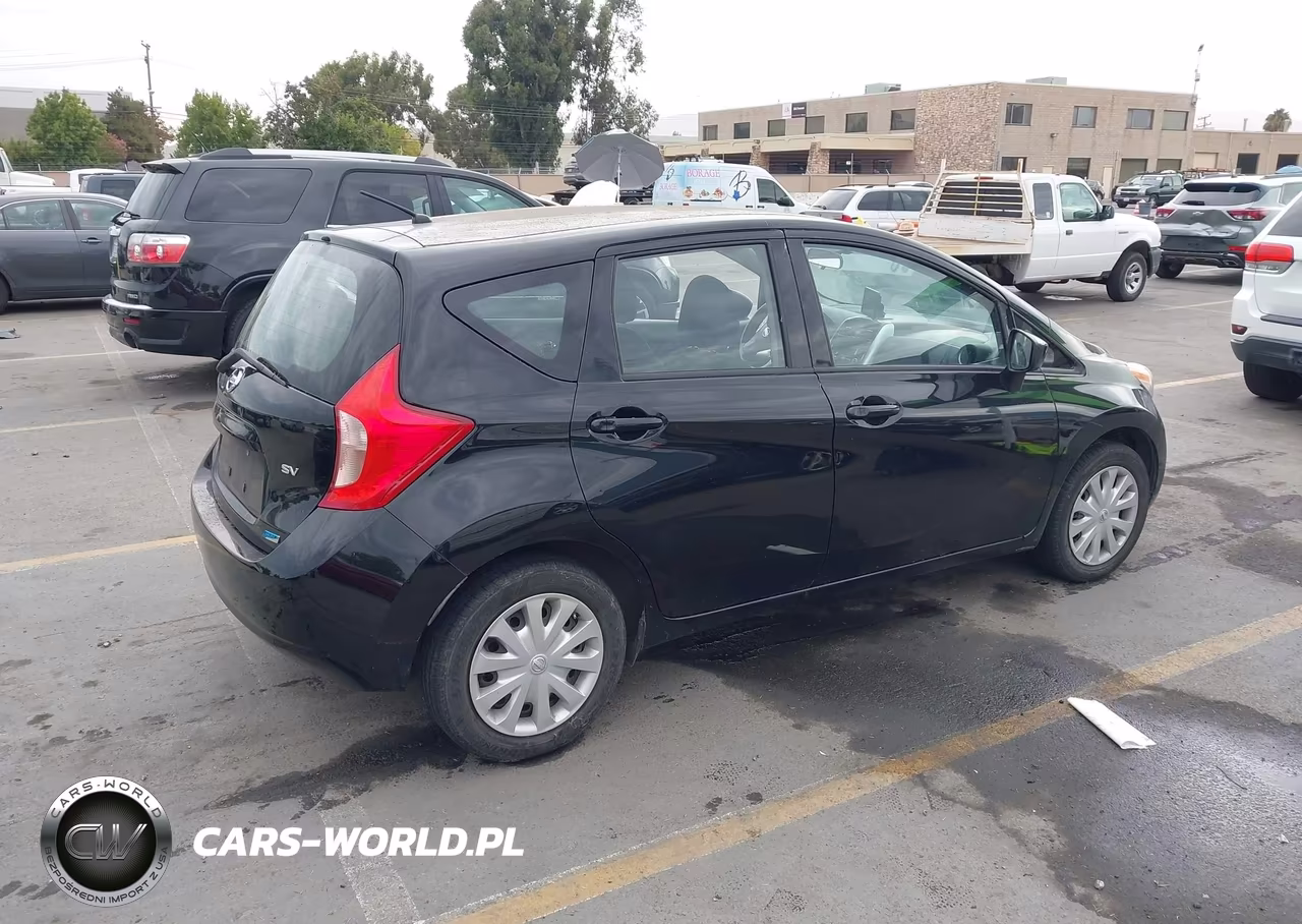 2015 Nissan Versa Note S (Sr)-S Plus-Sl-Sr-Sv VIN:3N1CE2CP7FL415866 - 4