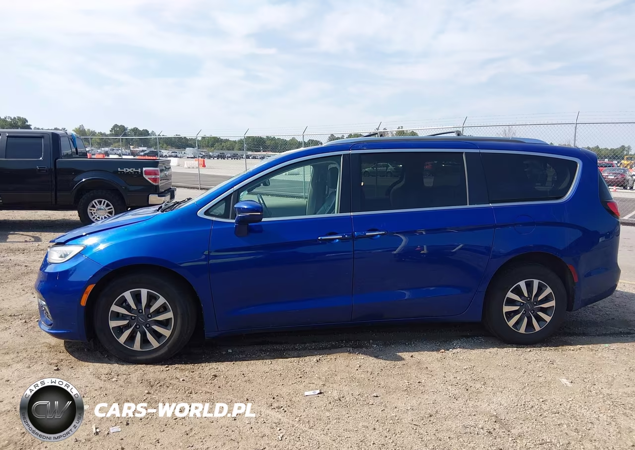 2021 Chrysler Pacifica Touring L VIN:2C4RC1BG2MR516547 - 14