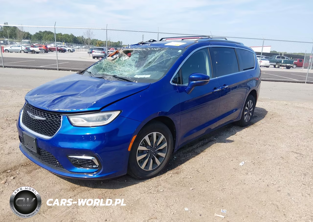 2021 Chrysler Pacifica Touring L VIN:2C4RC1BG2MR516547 - 2