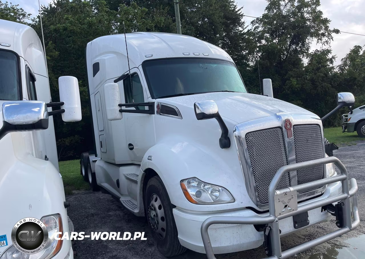 2020 Kenworth T680 VIN:1XKYDP9X9LJ360404 - 1