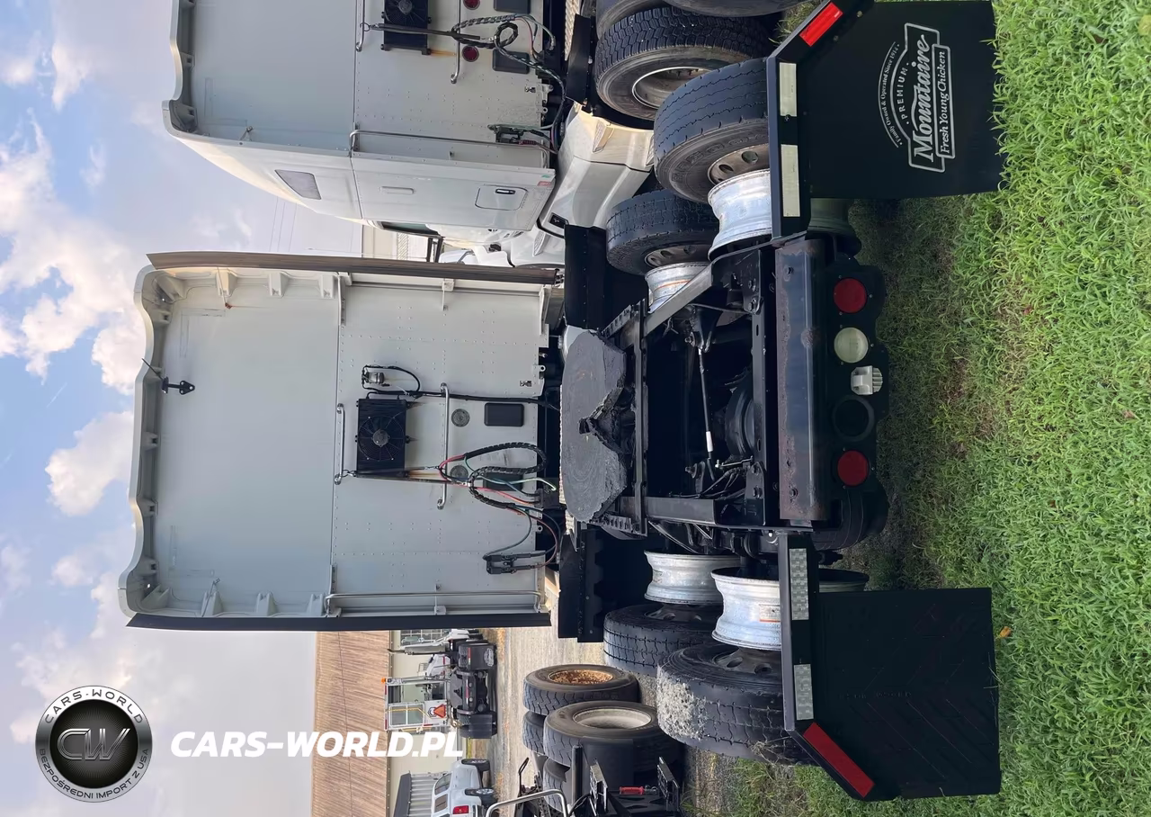 2020 Kenworth T680 VIN:1XKYDP9X9LJ360404 - 8