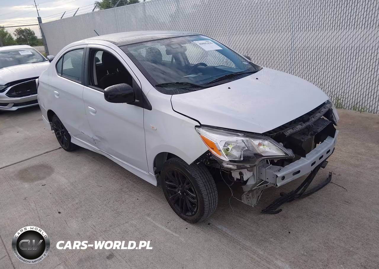 2024 Mitsubishi Mirage G4 Black Edition-Es-Le