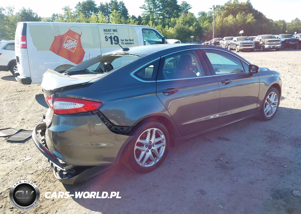 2015 Ford Fusion Se VIN:3FA6P0HD8FR164964 - 4
