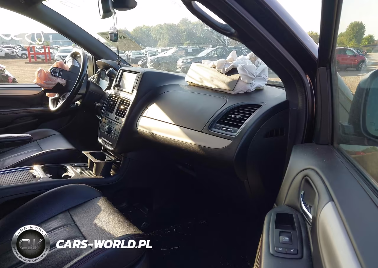 2020 Dodge Grand Caravan Gt VIN:2C4RDGEG5LR208041 - 5
