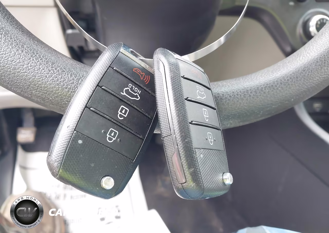 2020 Kia Sportage Lx VIN:KNDPMCAC9L7723550 - 11