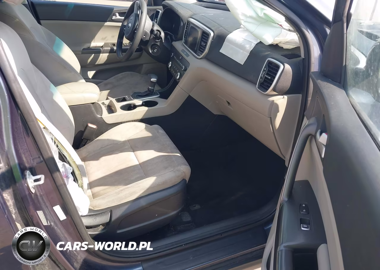 2020 Kia Sportage Lx VIN:KNDPMCAC9L7723550 - 5
