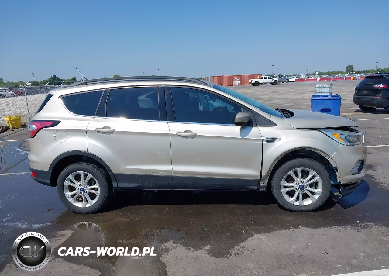 2017 Ford Escape Se VIN:1FMCU0GD2HUB59001 - 13