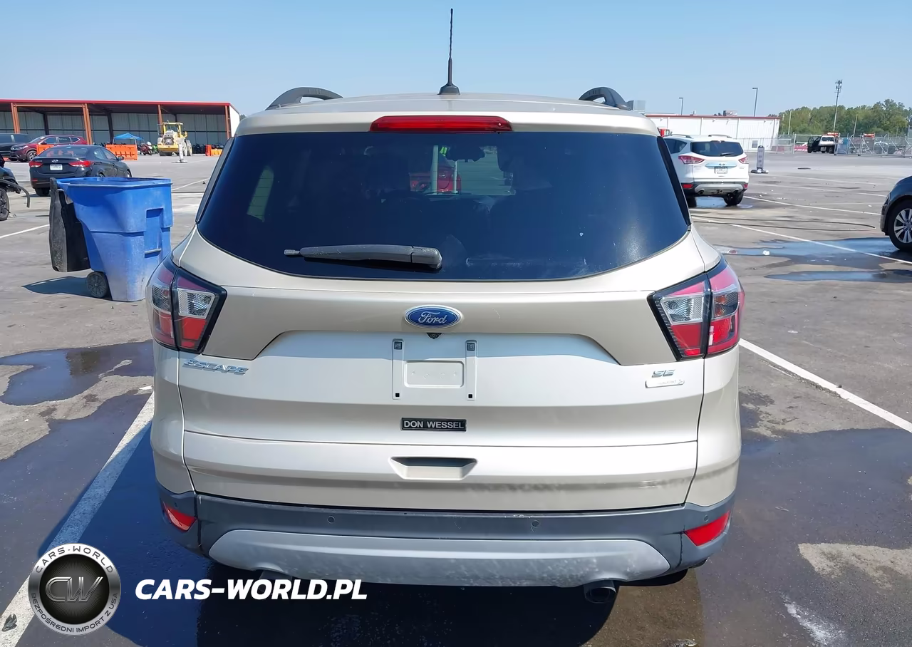 2017 Ford Escape Se VIN:1FMCU0GD2HUB59001 - 16