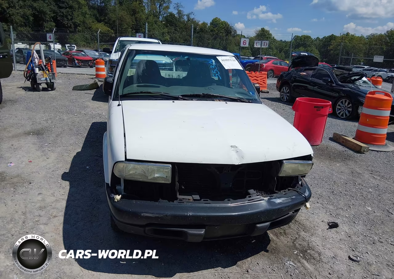 2003 Chevrolet S-10 VIN:1GCCS14H238237186 - 12