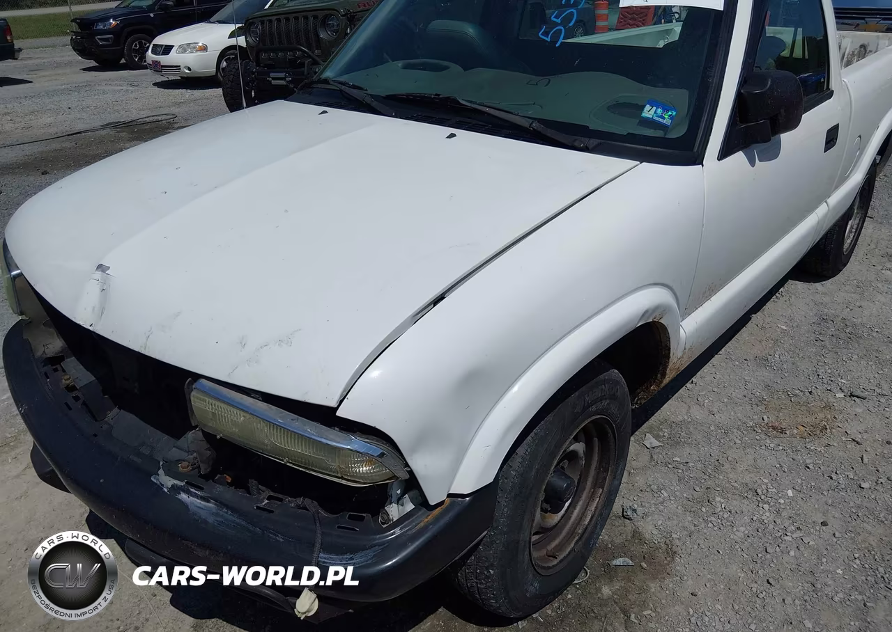 2003 Chevrolet S-10 VIN:1GCCS14H238237186 - 17