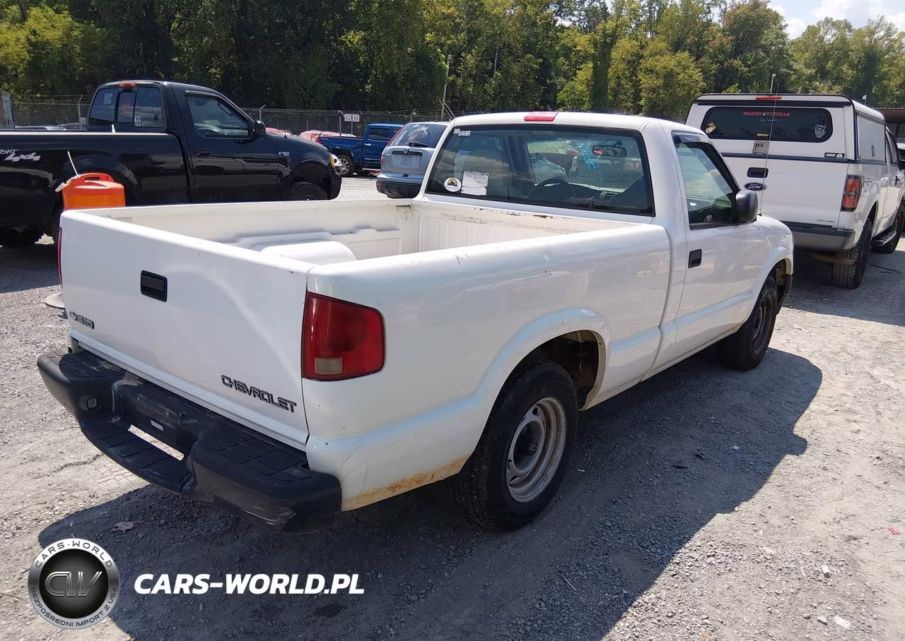 2003 Chevrolet S-10 VIN:1GCCS14H238237186 - 4