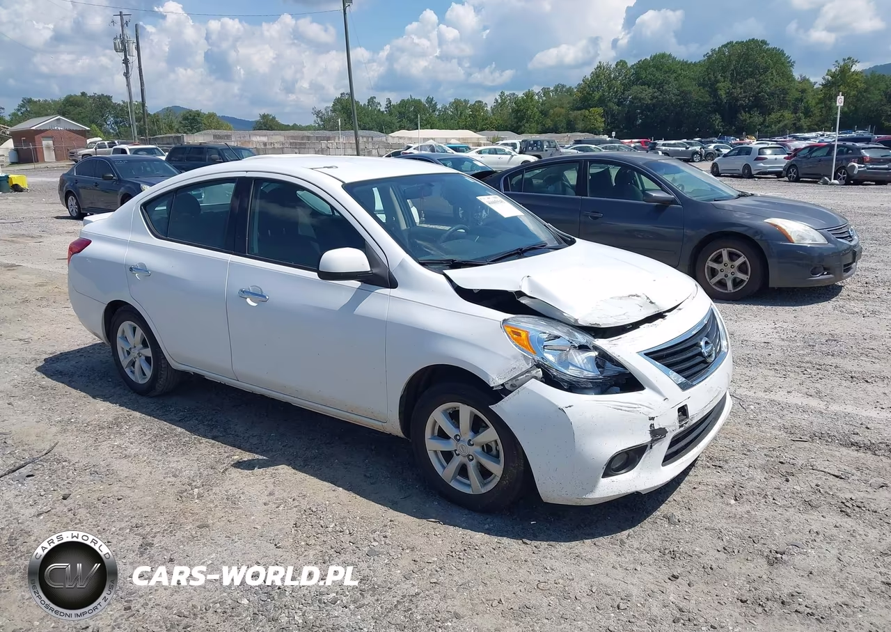 2014 Nissan Versa 1.6 Sv