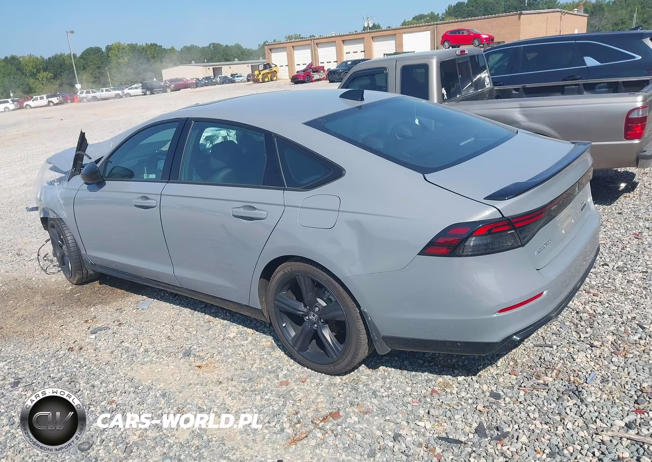 2024 Honda Accord Hybrid Sport-L VIN:1HGCY2F74RA018841 - 3