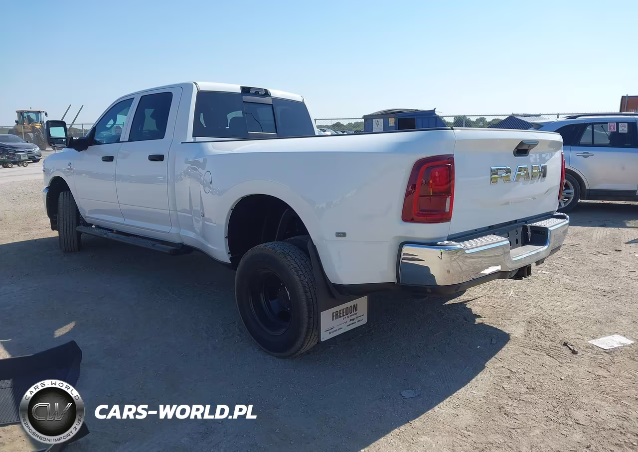 2026 Ram 3500 Tradesman 4X4 8' Box VIN:3C63RRGL1TG322483 - 3