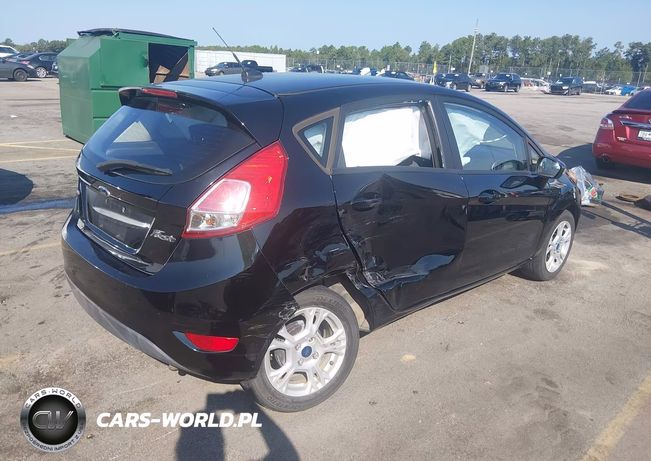 2016 Ford Fiesta Se VIN:3FADP4EJ7GM173162 - 4