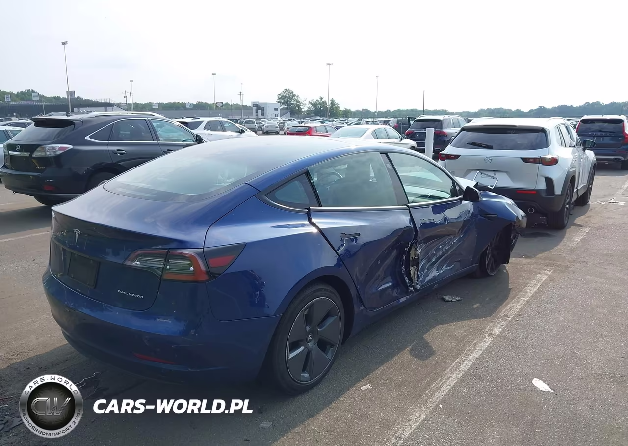2022 Tesla Model 3 Long Range Dual Motor All-Wheel Drive VIN:5YJ3E1EB3NF118700 - 4