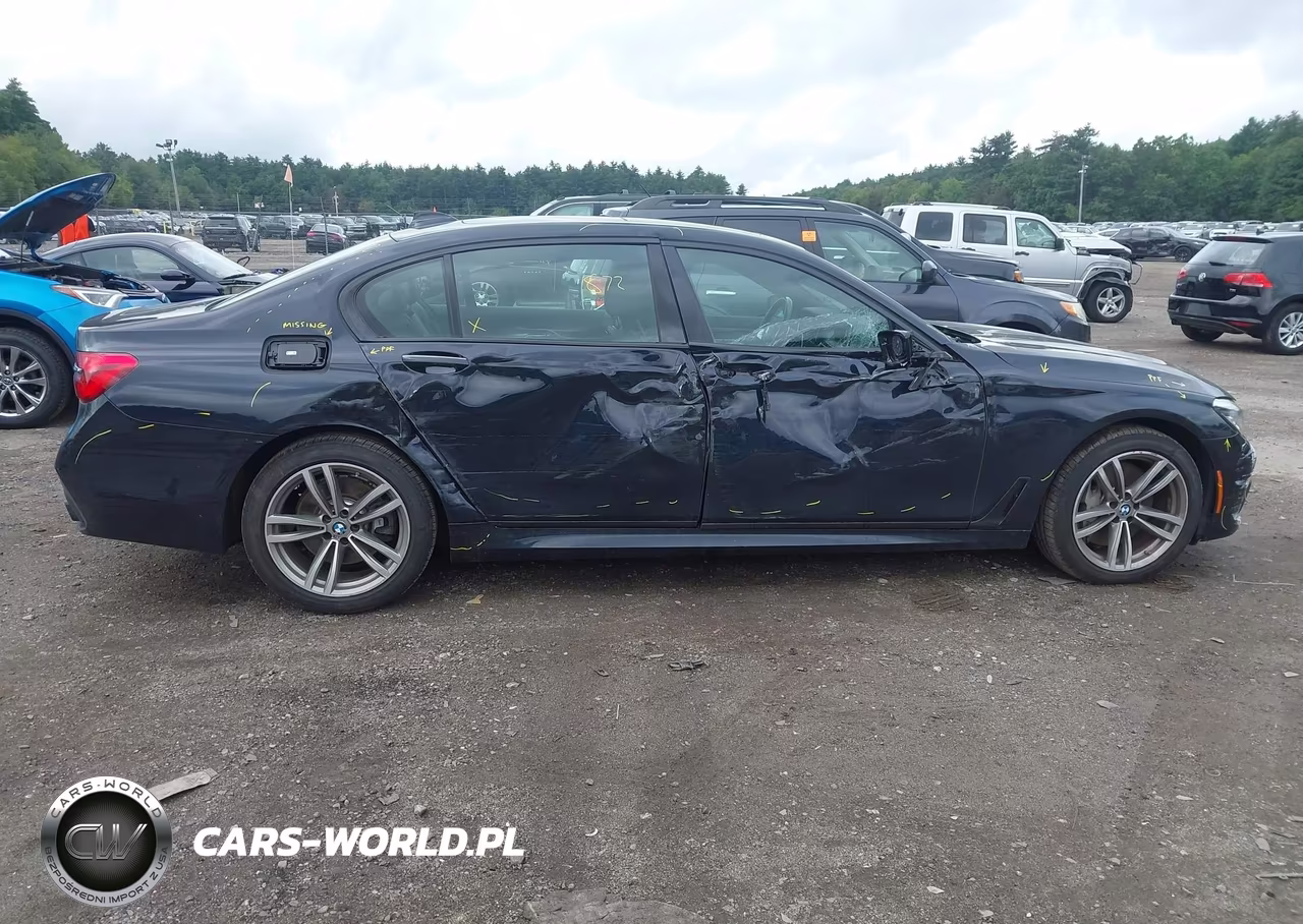 2018 BMW Alpina B7 xDrive VIN:WBA7F2C51JB238569 - 13