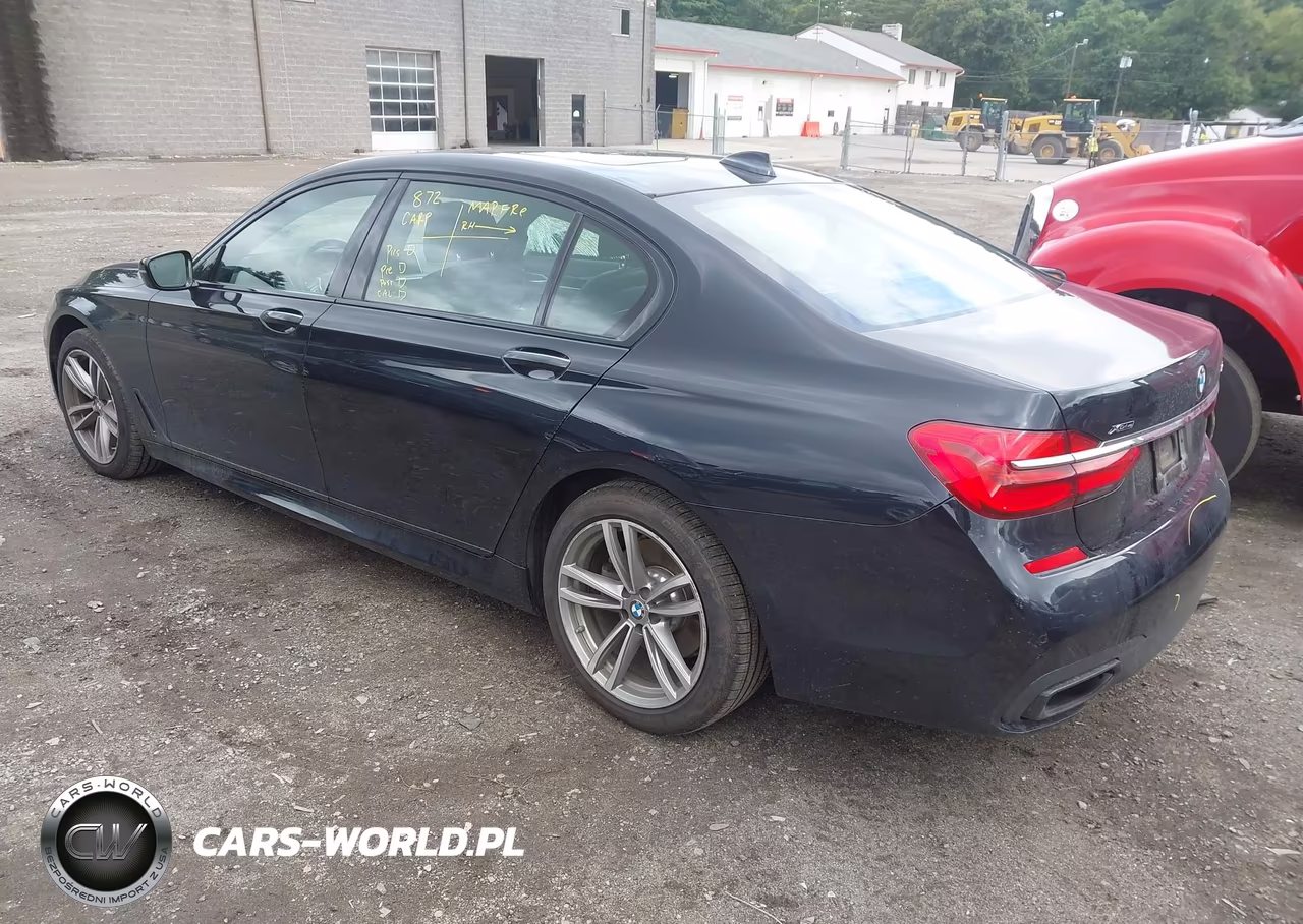 2018 BMW Alpina B7 xDrive VIN:WBA7F2C51JB238569 - 3