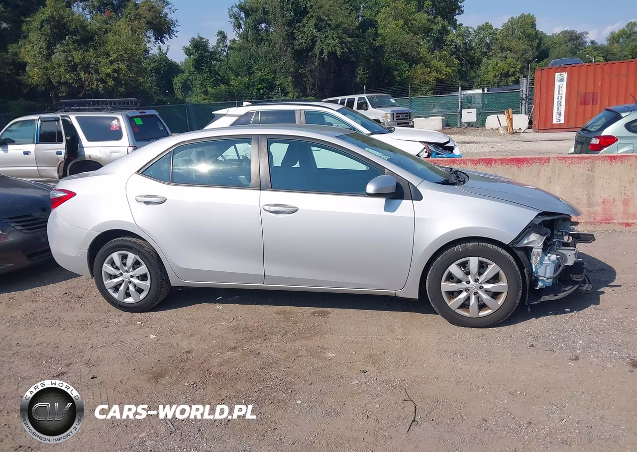 2015 Toyota Corolla Le VIN:2T1BURHE2FC292282 - 14