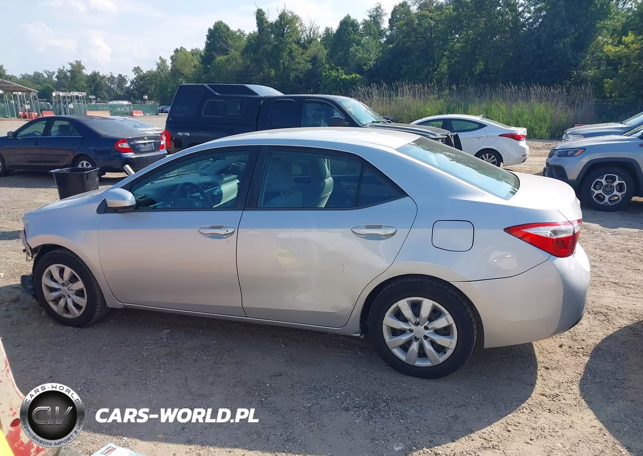 2015 Toyota Corolla Le VIN:2T1BURHE2FC292282 - 15
