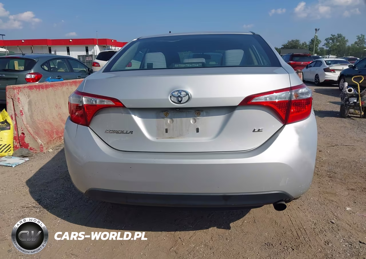 2015 Toyota Corolla Le VIN:2T1BURHE2FC292282 - 17