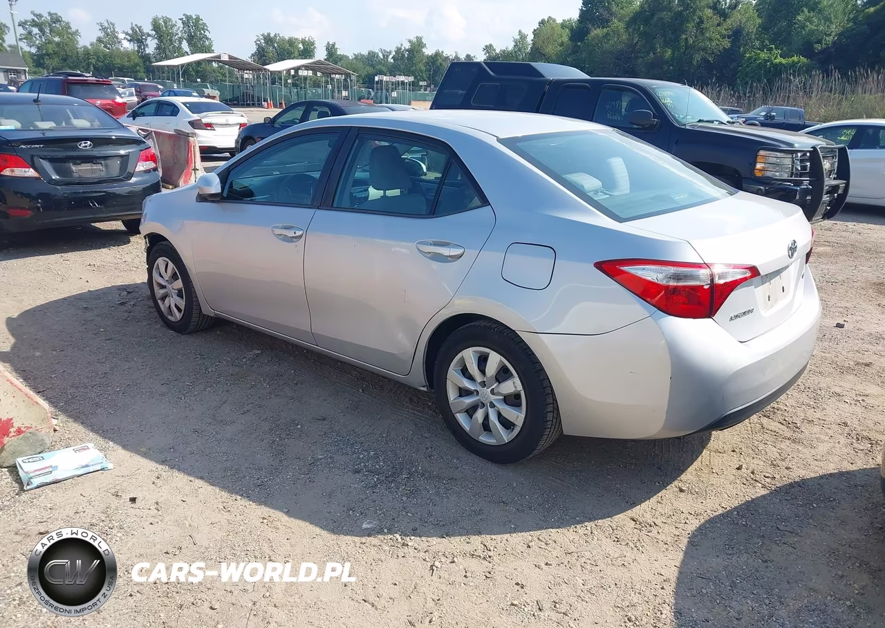 2015 Toyota Corolla Le VIN:2T1BURHE2FC292282 - 3