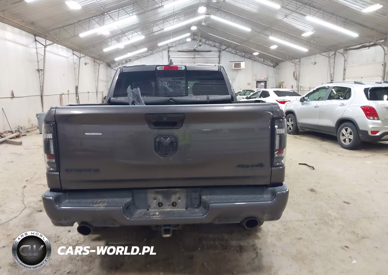 2024 Ram 1500 VIN:1C6SRFFT1RN115880 - 16